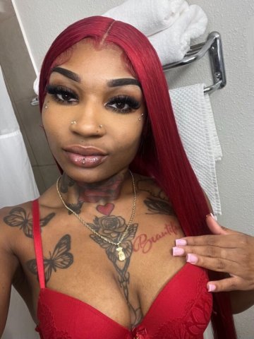 St. Louis Female Escort — Outcalls, Incalls & Overnights - 1