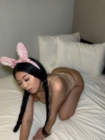 Mulan (21) Petite Asian Model — In-call & Out-call Companion - 1