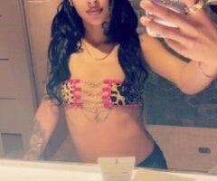 Phoenix escorts - Phoenix, AZ 2 Girls (19) — Natural Upscale Discreet In/Outcalls