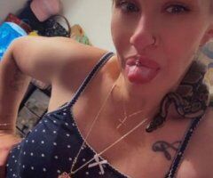 Tampa FL Female Escort — Explicit play requests - Image 5