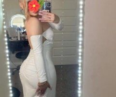Houston Female Escort — Llamame - Image 4