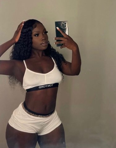 Lexxy, Creamy Chocolate Nigerian Queen Escort in Kansas City (Incall/Outcall) - 1