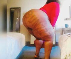 Cleveland escorts - Cleveland Female Escort — Facesitting/Smothering Queen (no tongue)