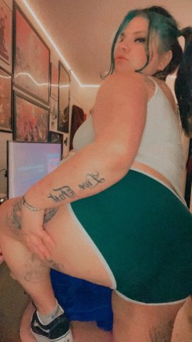 Discreet GFE-friendly Female Escort in Ventura, CA — Throat Goddess - 1