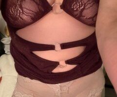 Petite Italian MILF Female Escort — discreet Babylon visits or I’ll come to you - Image 3