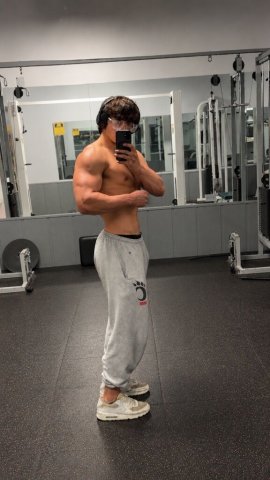 Young Bull Male Escort in Toledo, Ohio - 1