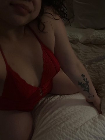 South Jersey Exotic Squirt Play Escort (22) — Mature & Discreet - 1