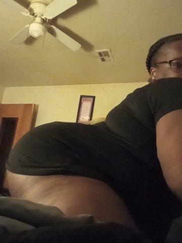 Cleveland BBJ (Incalls Only) — Birthday “Throat Therapy” + Jolly Jaws - 1