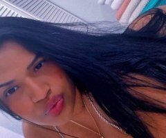 Indianapolis escorts - Sexy morena en la zona — fantasías (24)