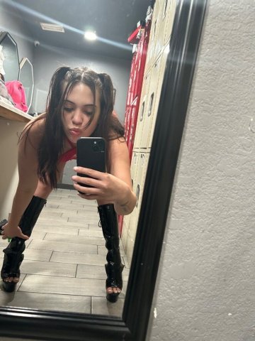 Colorado Springs Female Escort — Incalls + Content/FT Specials - 1