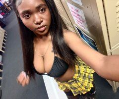 Phoenix escorts - Phoenix Petite Female Escort — Big Boobs, Incalls & Car Dates