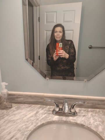 Chicago Private In-Home Female Escort — 24/7 Boost - 1