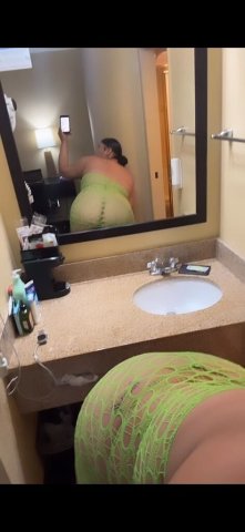 Salt Lake City Valentine’s Special — 23 with FaceTime/Google Meet - 1
