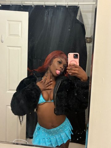Your Favorite Chocolate Petite Girly — Back in Town - 1