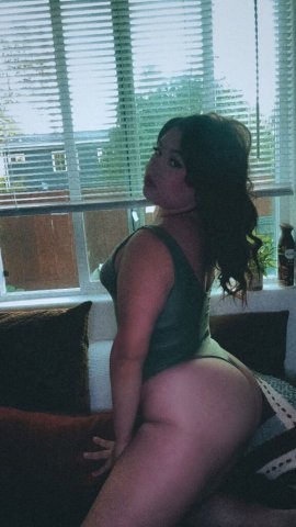 Mina — College-Educated Mexican-Syrian Female Escort in Orange County - 1