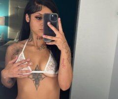 Atlanta escorts - Atlanta, GA Female Escort — Ruby, pretty & petite calls and out calls