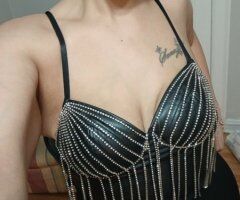 Chicago Female Escort — Memorial Day Specials - Image 9