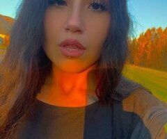 Anchorage Solo Content & Snapchat Live Video Chats - Image 12
