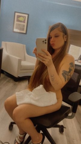 Amber (Incalls) Petite Skinny Burnett — Alexandria New Arrival (24) - 1
