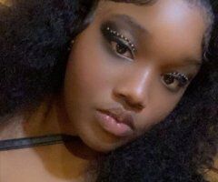 Louisville KY Female Escort — extras and add-ons - Image 2