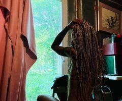 Western Maryland escorts - Female Escort in Western Maryland — Massage, Hand Play & Foot Job (Protection)
