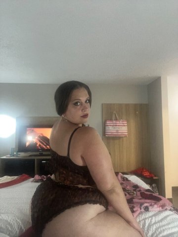 Submissive PAWG Escort, Age 35 - 1