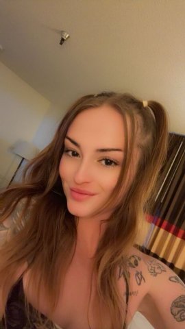 Bakersfield Female Escort — Late-night / early-morning incalls - 1