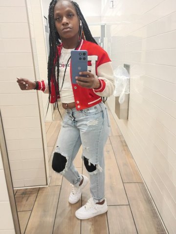 Fayetteville Female Escort — Tease-Free Adult Companion - 1