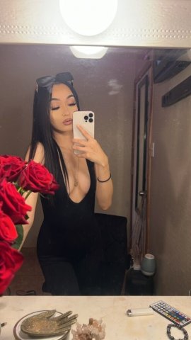 Reyna — Latina BJ Specials (In/Outcalls & CarDates) - 1