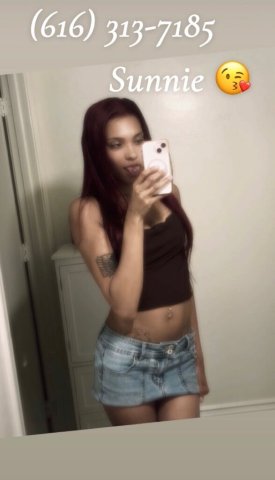 Kimora & Sunnie  Two Girl Show in Jackson, MS — Petite Babe - 1