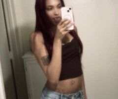 Jackson escorts - Kimora & Sunnie  Two Girl Show in Jackson, MS — Petite Babe