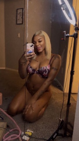 Las Vegas Female Escort — Kinky, Non-Rushed Incall/Outcall - 1