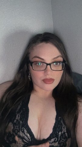 Stockton Female Escort — Bella (Thick, White, Video Verified) - 1