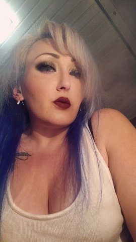 Thick & Curvy Female Escort in Spokane — Incall/Outcall - 1