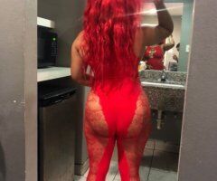 Houston Female Escort — Private Room Birthday Special - Image 5