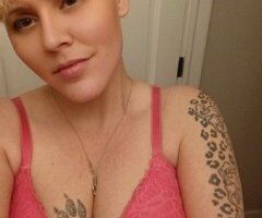 Columbus OH Female Escort — discreet 1-on-1 fantasy sessions - Image 4