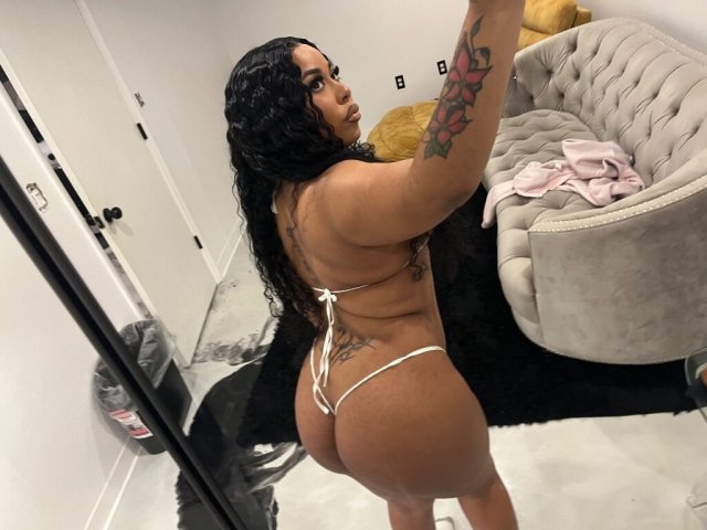 Asia — Blasian Female Escort in Portland, Oregon (Tonight Specials) - 1