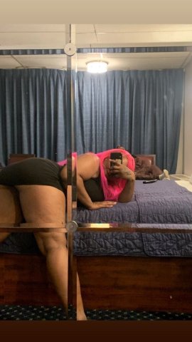 Brooklyn, NY In-Calls Only — Golden Brown Sweetheart Incalls - 1