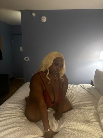 Tucson Thick & Curvy Babe for In-Call and Outcall - 1