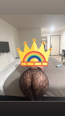 Diana (29) — Latina caliente in San Fernando Valley, CA - 1
