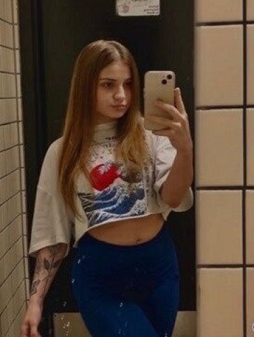 Cincinnati VIP Service Female Escort — Incall/Outcall Full Service - 1