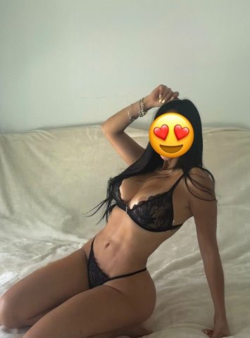 San Francisco Latina Female Escort — Real Videocall, Special Day - 1