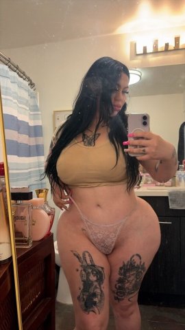 San Fernando Valley Latina FaceTime Escort — Portuguese mami & custom content - 1