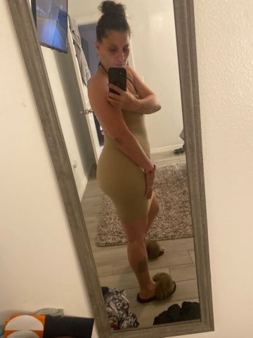 Tampa Female Escort — throat goat incall & outcall - 1
