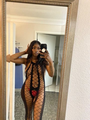 Vallejo Outcalls & Car Dates — Malaysia Escort (Travel Friendly) - 1