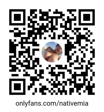 Lexi (32) — Petite Native American Escort for Date Nights (Biloxi, MS) - 1