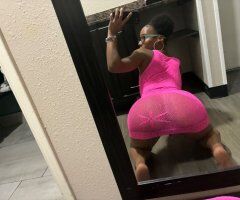 Tatianna (28) in Birmingham, AL — Safe, Discreet Female Escort for Handjobs, Head Rubs, and Massages - Image 5