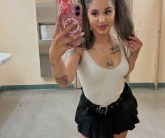 Milwaukee escorts - Milwaukee WI Latina Female Escort — sensual body rubs, nuru, VIP service