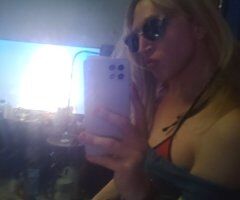 available for massages and fun - Image 4