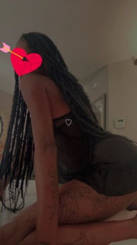 Manhattan NY Female Escort — Qv Specials, OutCall / CarFun - 1